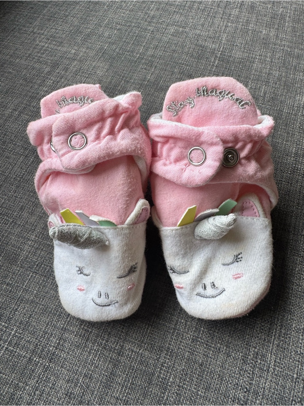 Robeez Pink and White Unicorn Soft Baby Walker Shoes